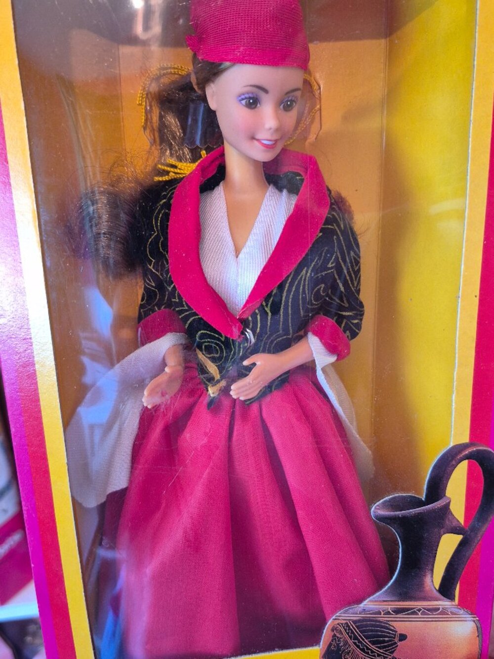 1985 Dolls of the World Greek Barbie NIB - Picture 2 of 8